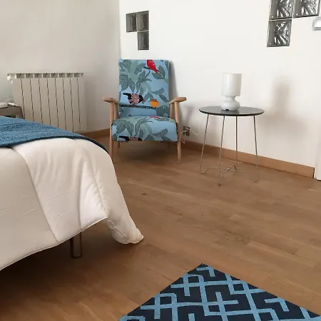 Lavande Et Jasmin Apartment